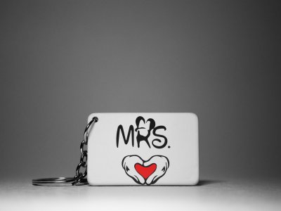 Mr. And Mrs.-Mickey And Minnie-Couple Keychain -White -Valentine's Special Keychains(Pack Of 2)