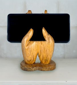 Wooden mobilestand /fingerstand showpiece to decorate home and office